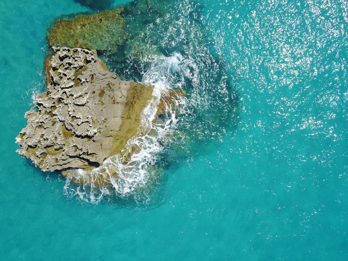 Borgo Di Riaci Beach Resort Санта-Доменика Экстерьер фото